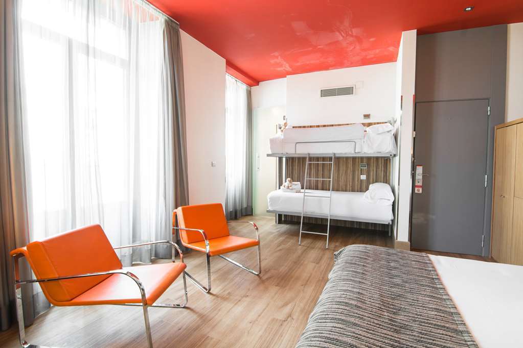 Petit Palace Plaza Del Carmen Madrid Oda fotoğraf